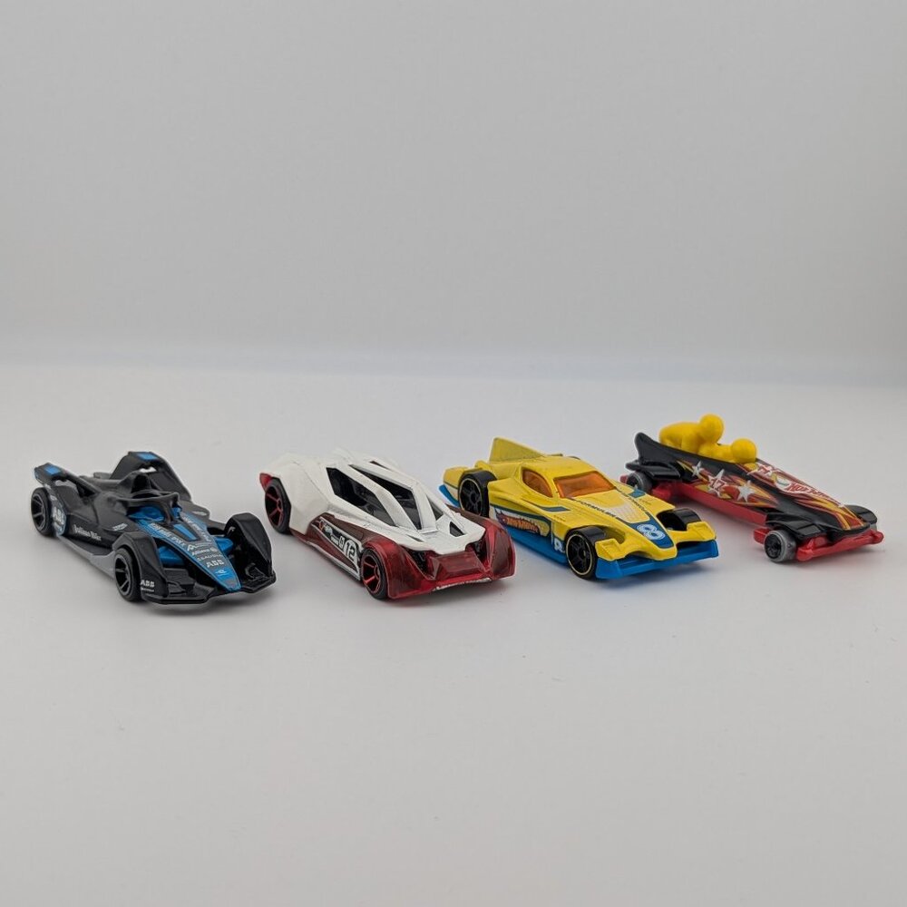 Lot of 4 Hot Wheels Die-Cast Race Cars – 2005–2020 (Loose, 1:64)